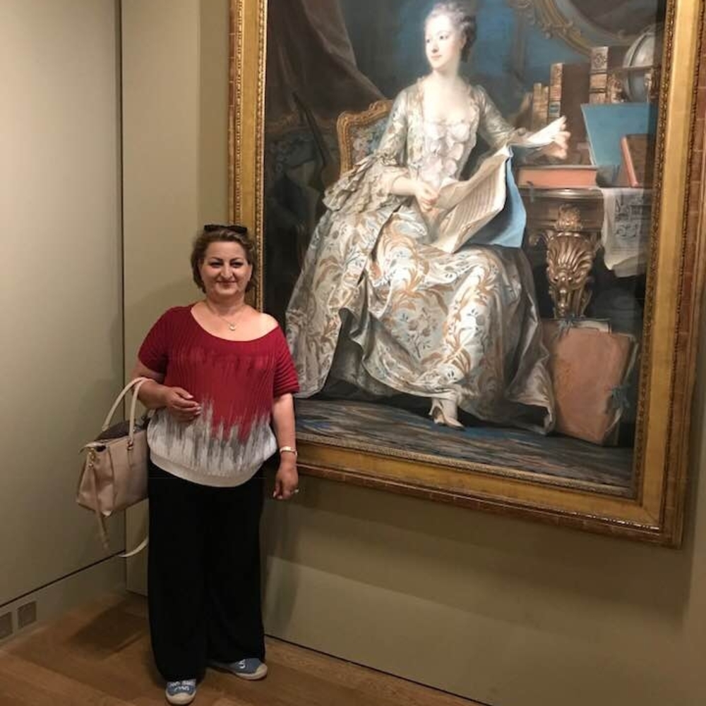 Meet your Posher, Vera